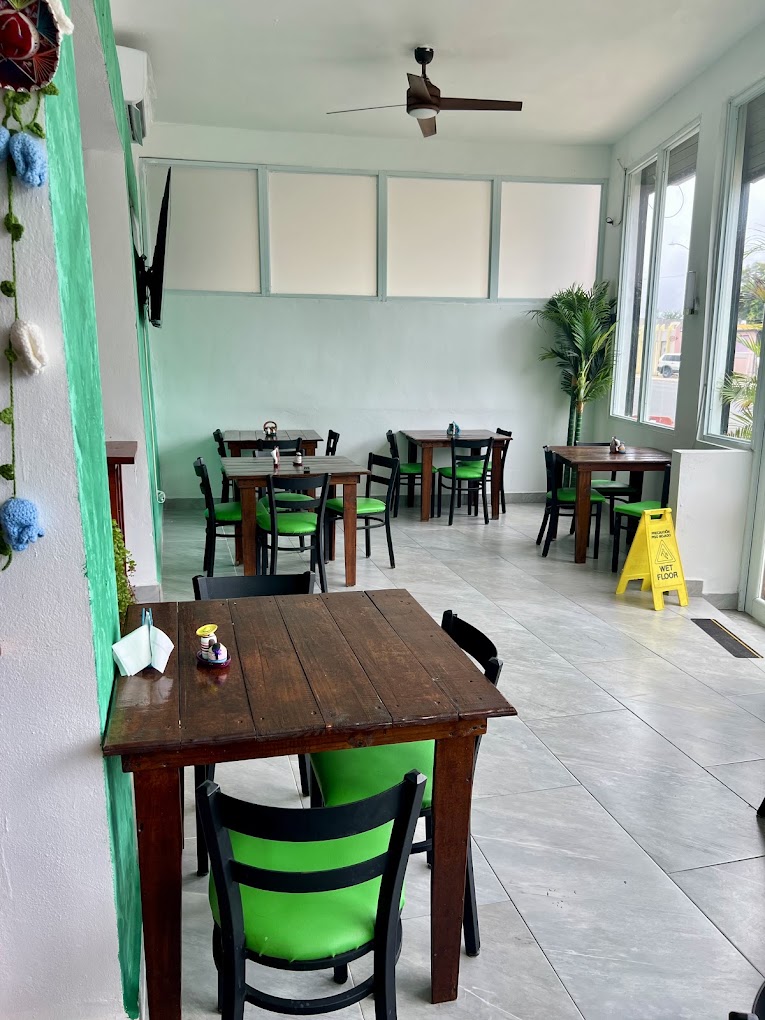 Don Guillermo dining area